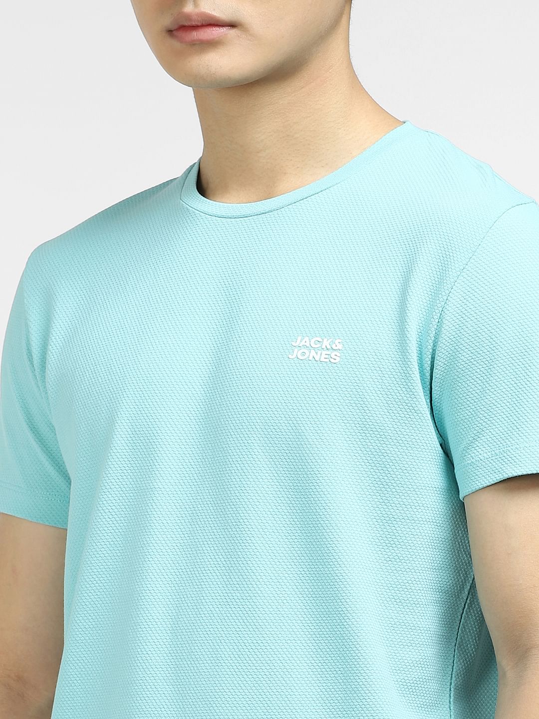 Light Blue Crew Neck T-shirt - Image 5