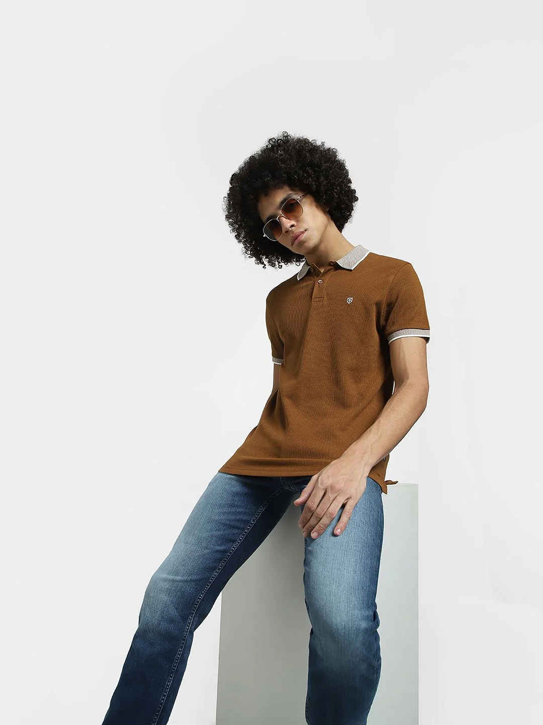 Brown Contrast Collar Polo T-shirt