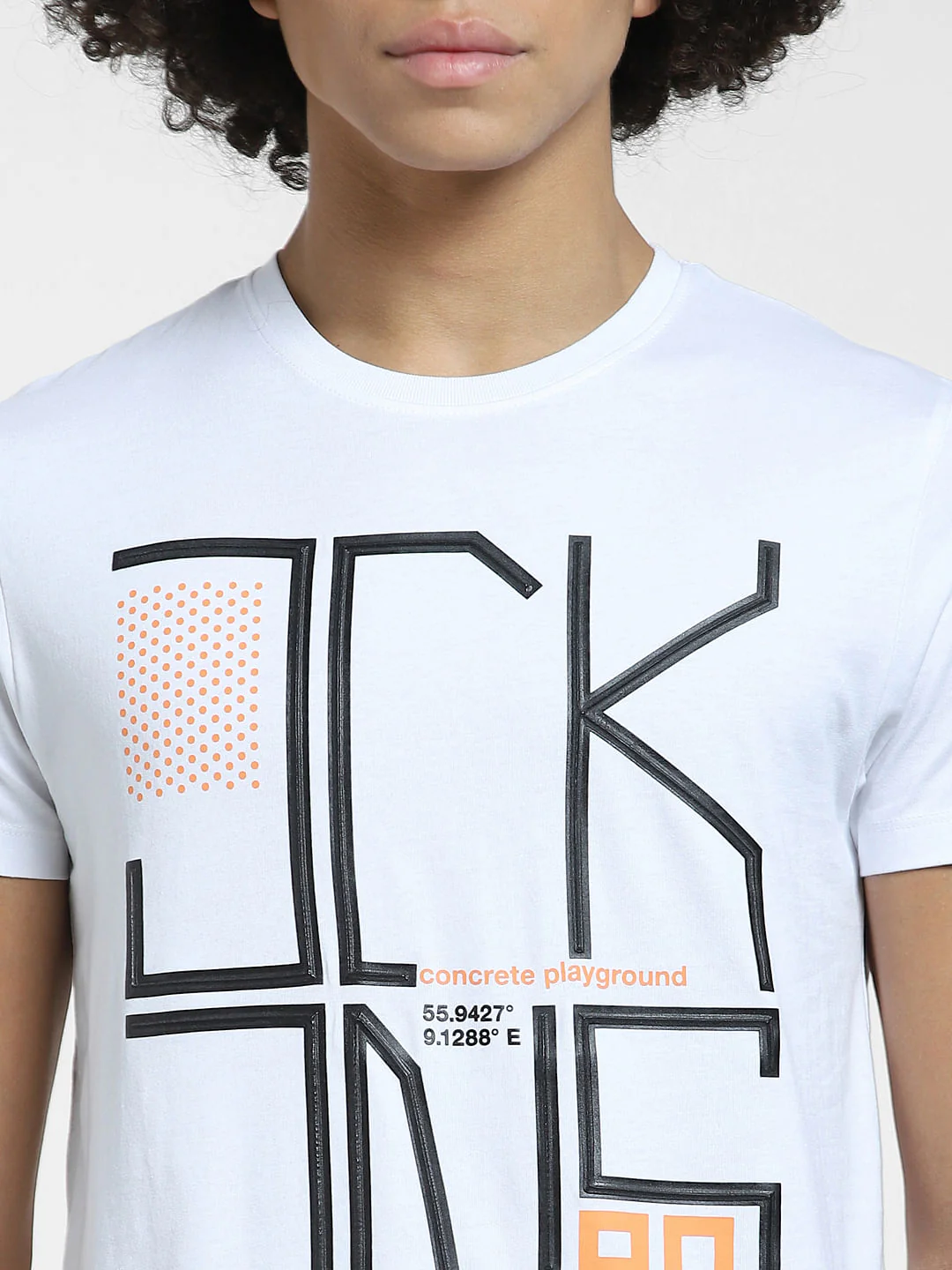 White Typographic Print Crew Neck T-shirt - Image 5