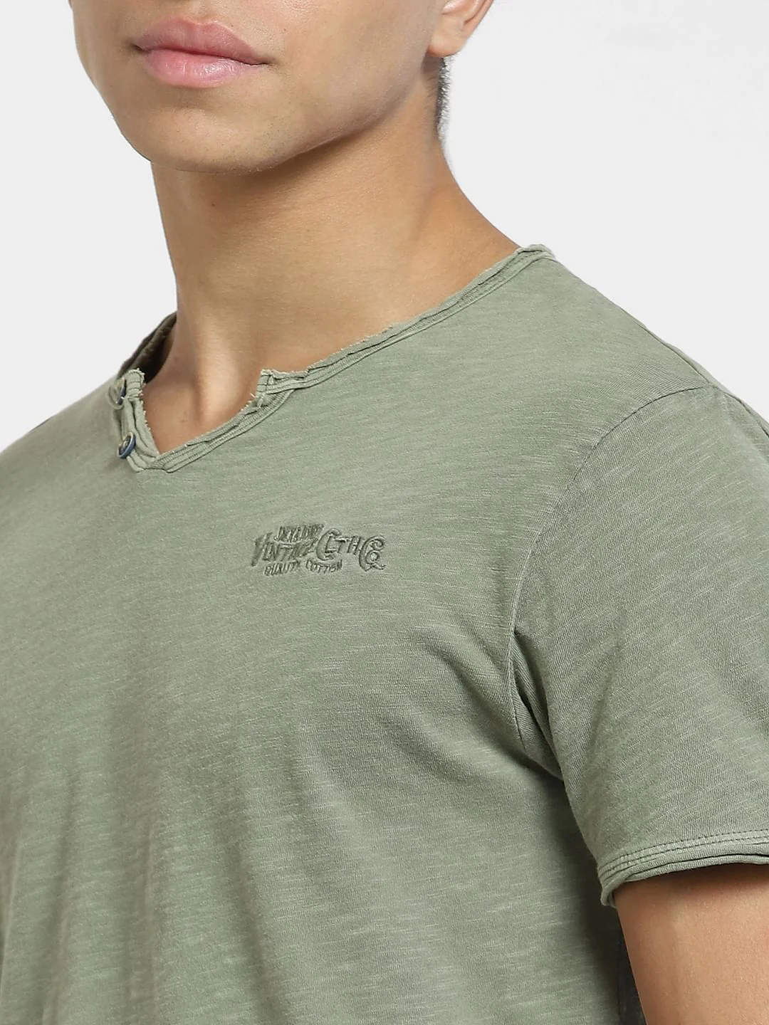 Green Crew Neck T-shirt - Image 5