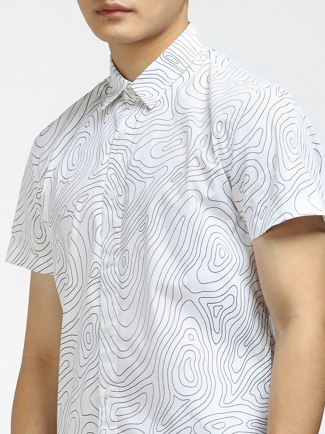 White Printed Short Sleeves Shirt - Image 5