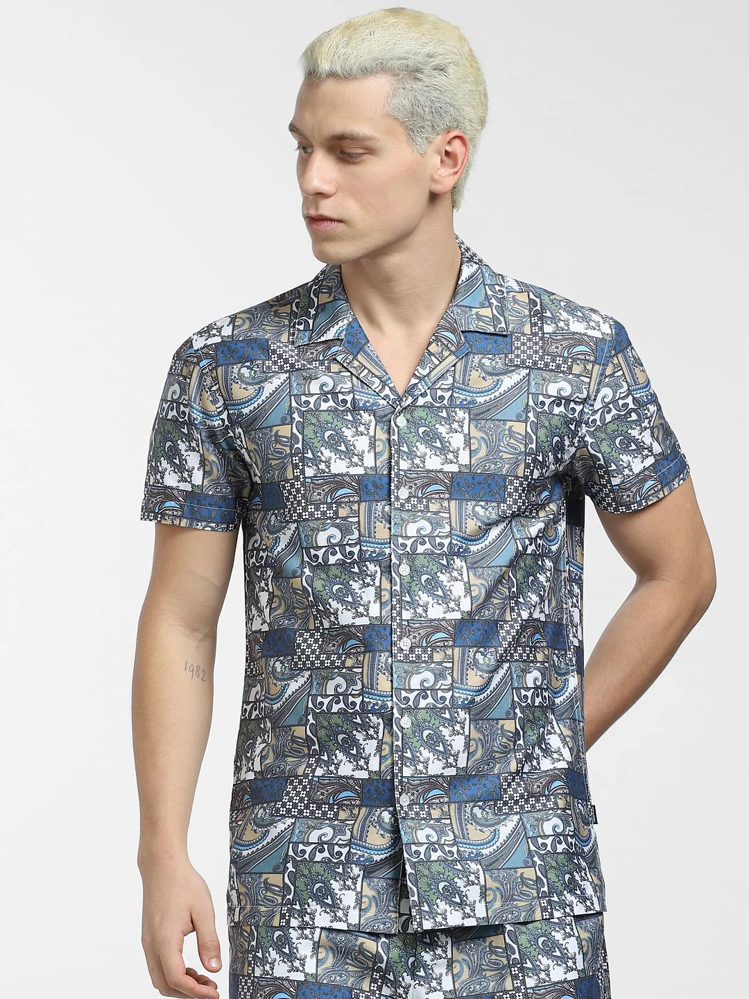 Blue Printed Short Sleeves Shirt - Image 2
