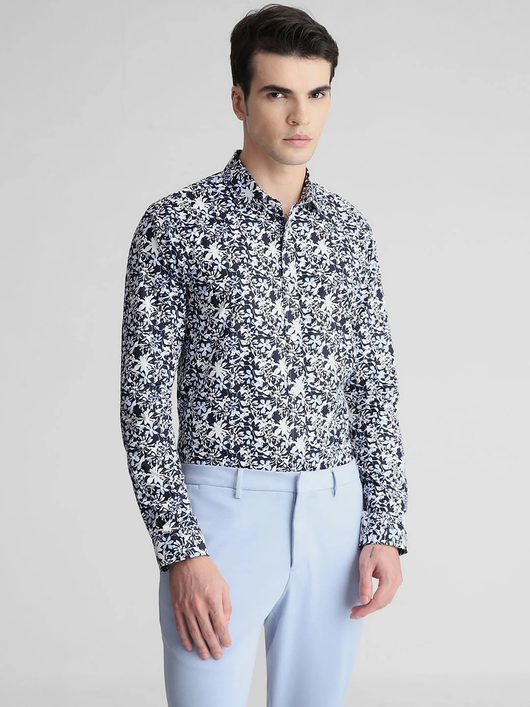 Navy Blue Floral Full Sleeves Shirt - Image 2
