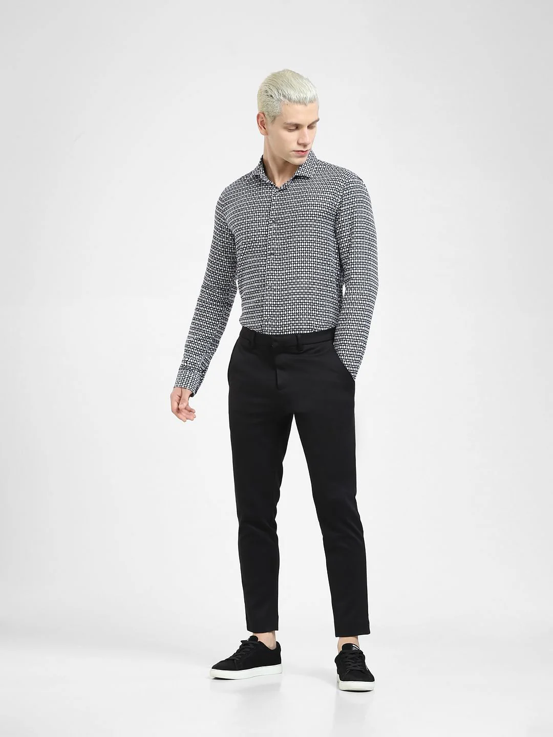 White & Black Printed Full Sleeves Shirt - Image 6