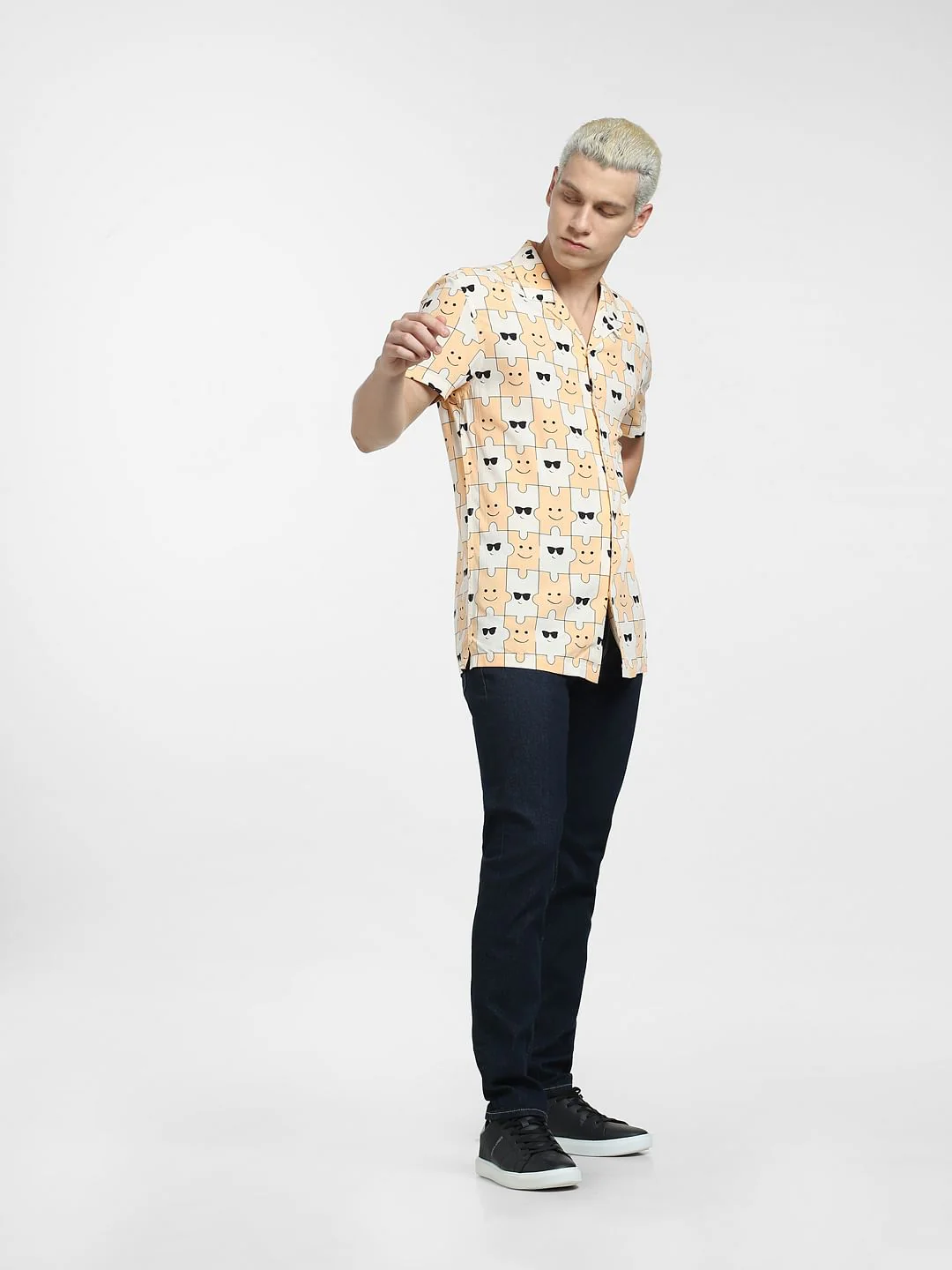 Peach Printed Short Sleeves Shirt - Image 6