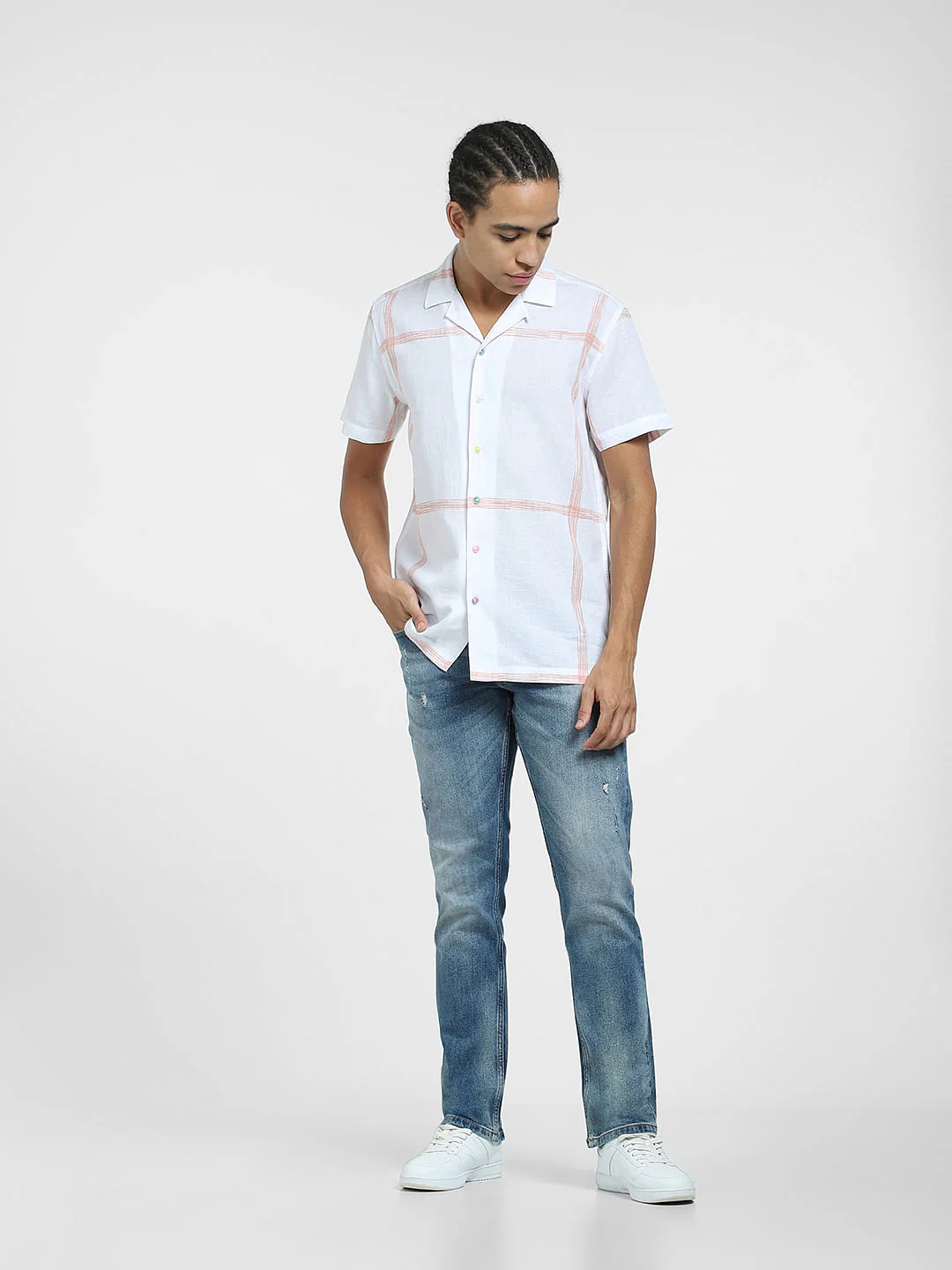 White Check Short Sleeves Shirt - Image 6