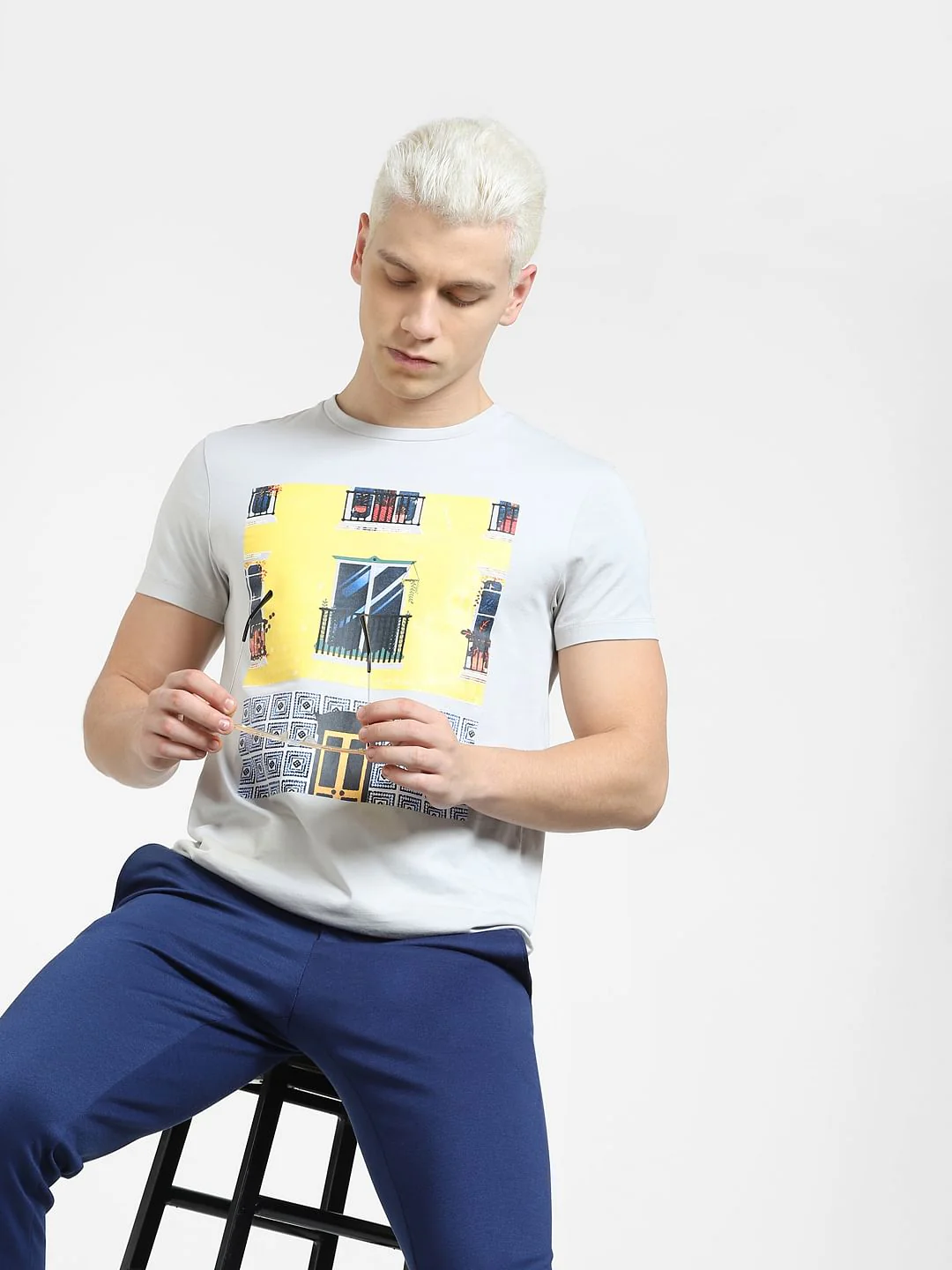 Grey Graphic Print Crew Neck T-shirt