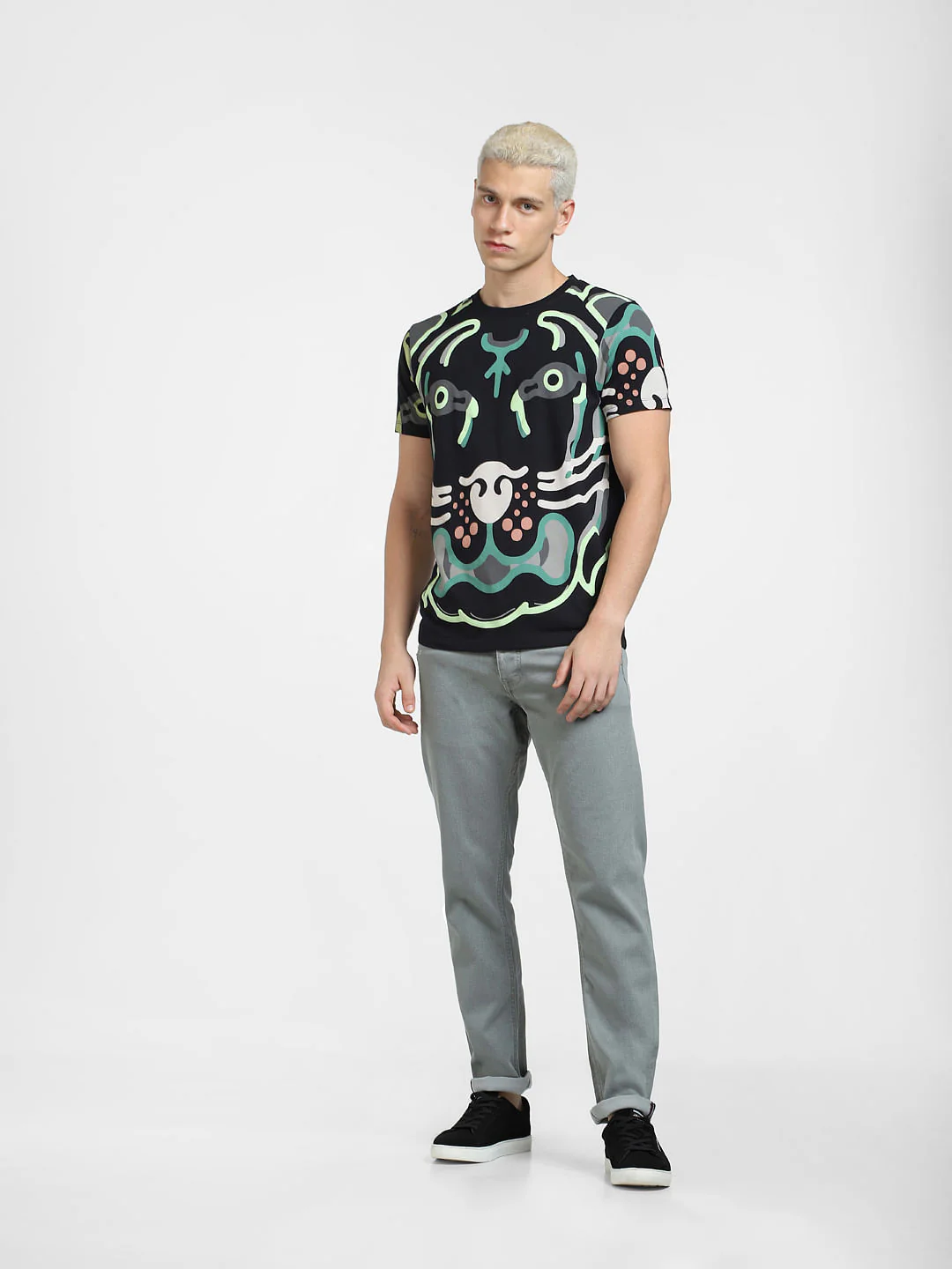 Black Printed Crew Neck T-shirt - Image 6