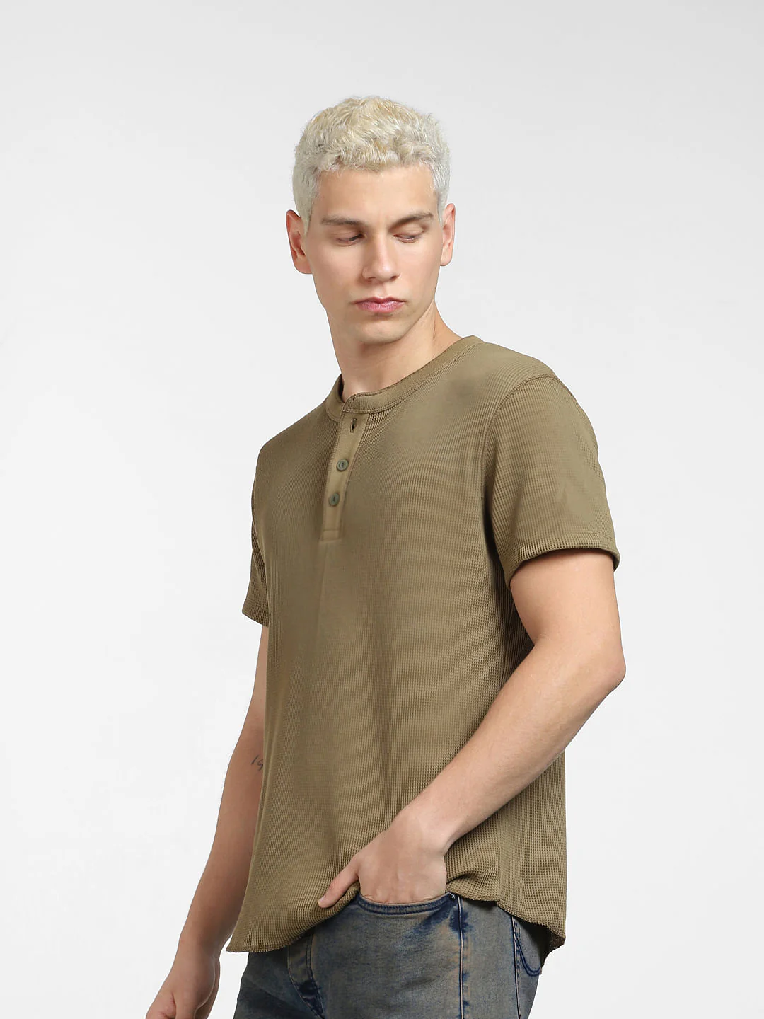 Green Henley T-shirt - Image 3