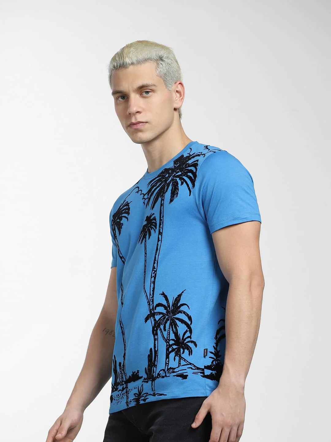 Blue Tropical Print Crew Neck T-shirt - Image 3