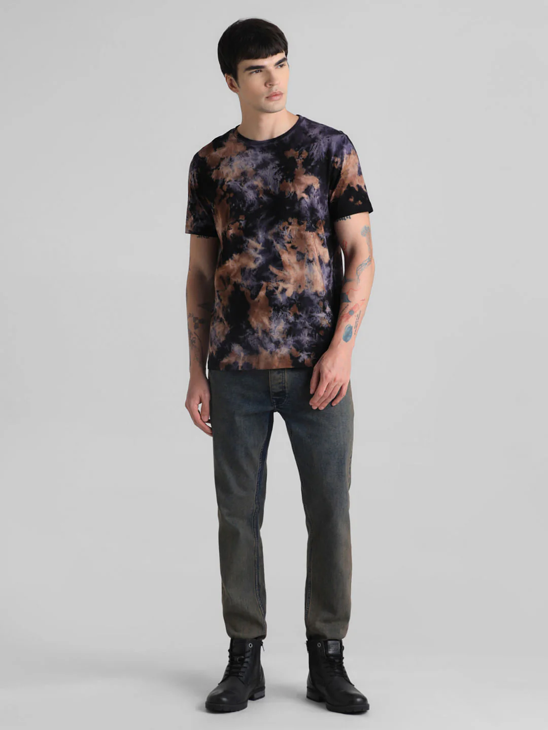 Black Tie-Dye Crew Neck T-shirt - Image 6