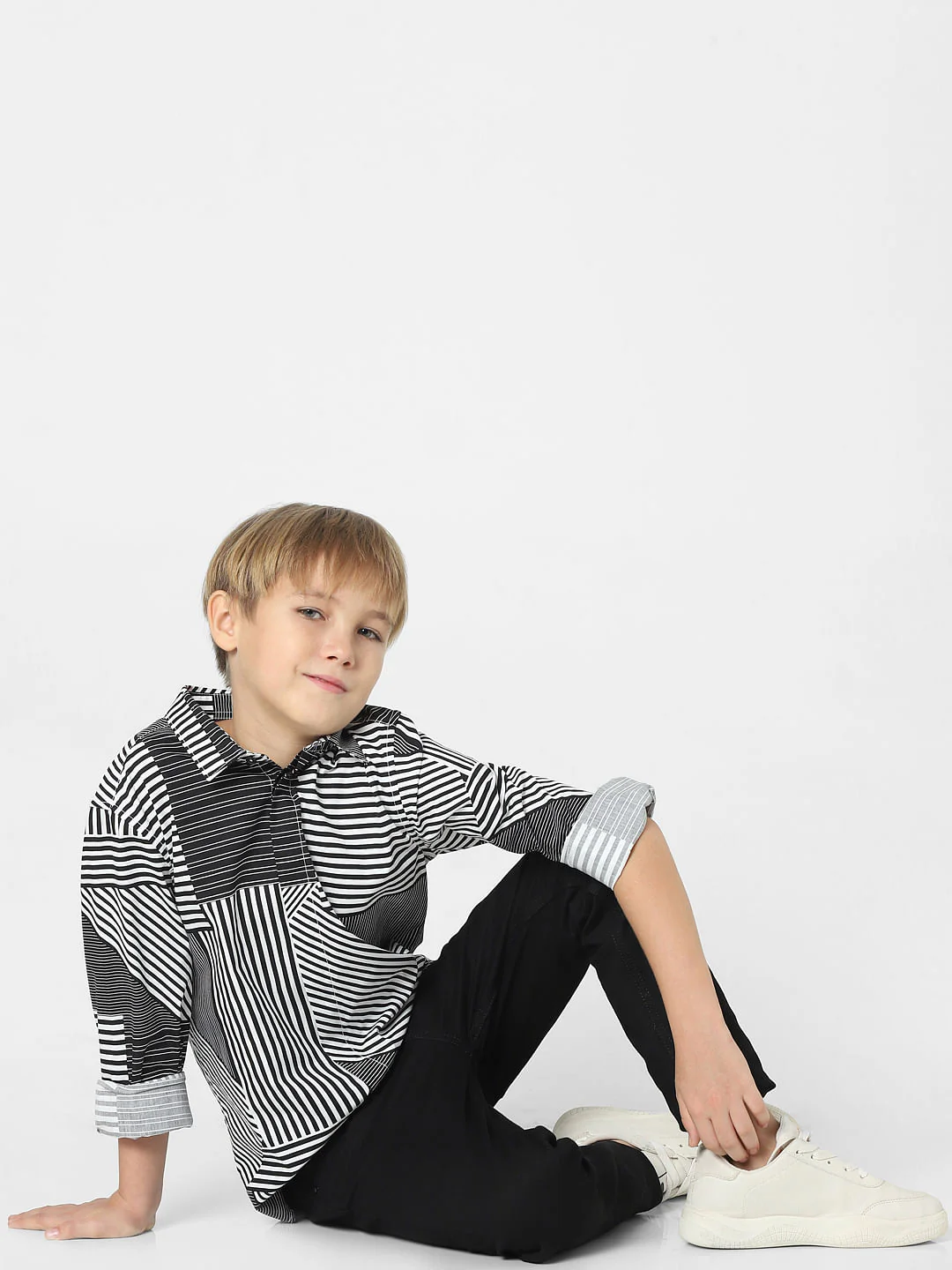 Boys Black Monochrome Full Sleeves Shirt