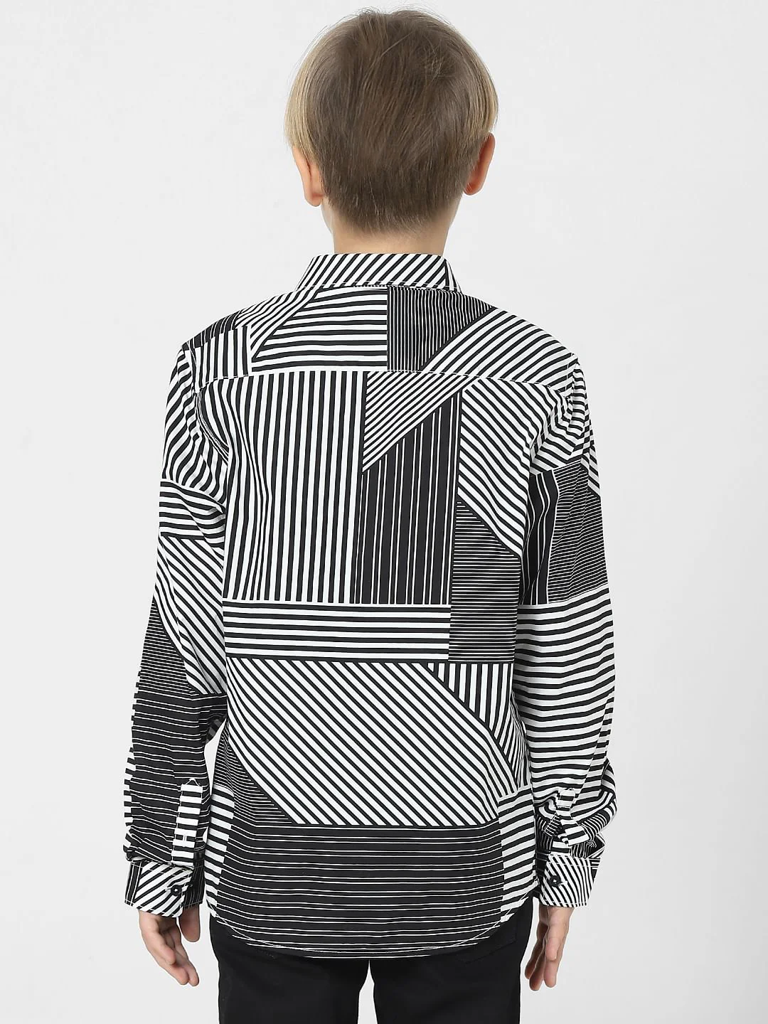 Boys Black Monochrome Full Sleeves Shirt - Image 4