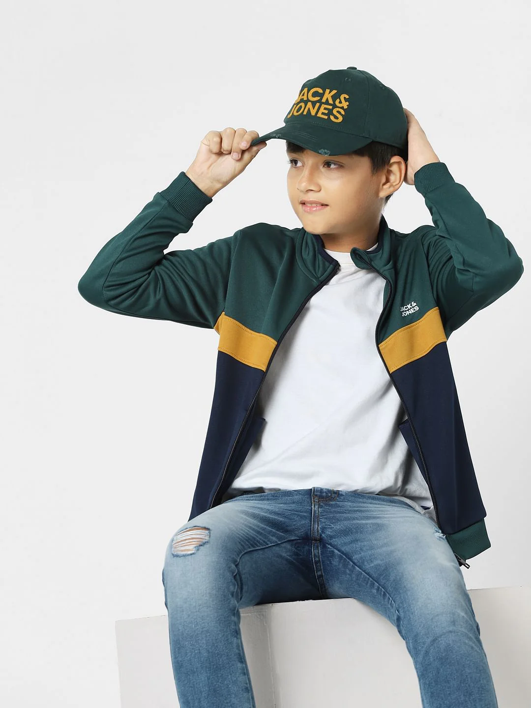 Dark Green Zip-Up Sweatshirt