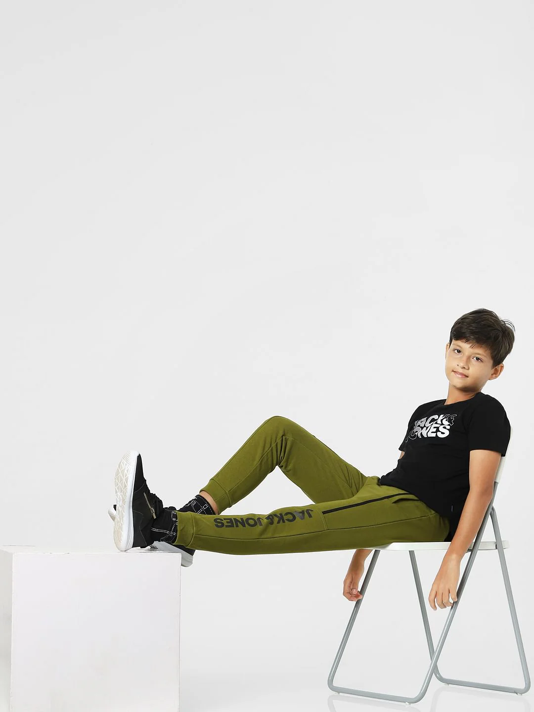 Dark Green Mid Rise Sweatpants