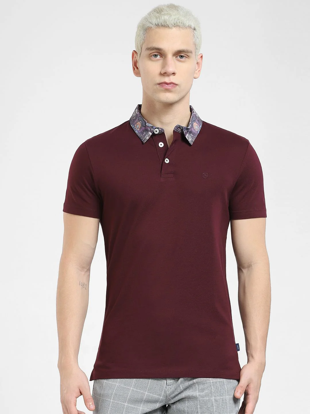 Burgundy Floral Collar Polo T-shirt - Image 2