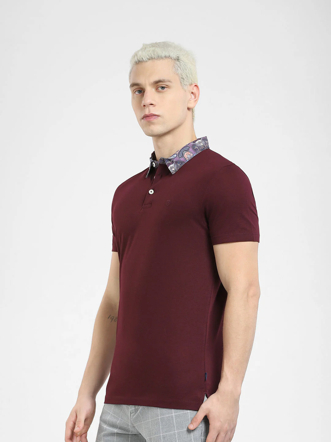 Burgundy Floral Collar Polo T-shirt - Image 3