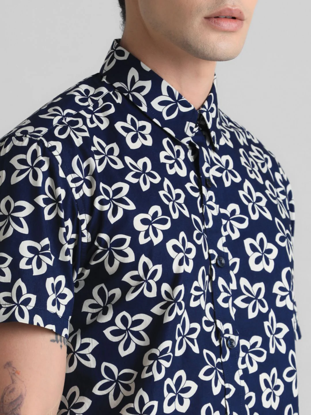 Dark Blue Floral Print Shirt - Image 5