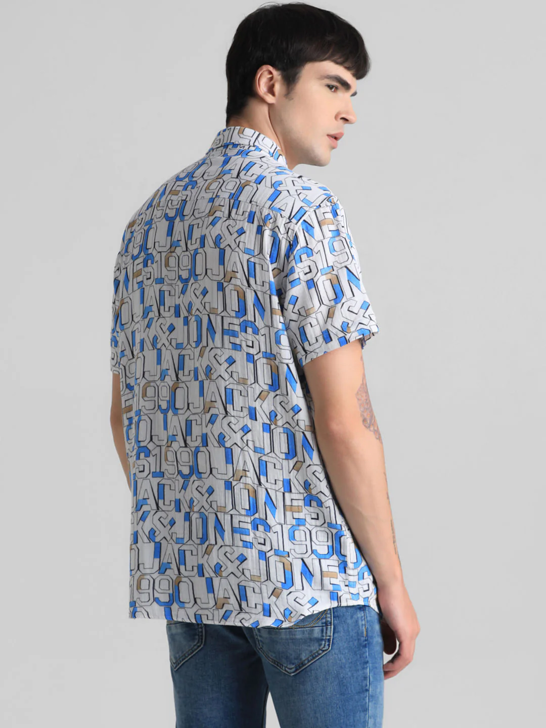 White Logo Print Short Sleeves Shirt - Image 4
