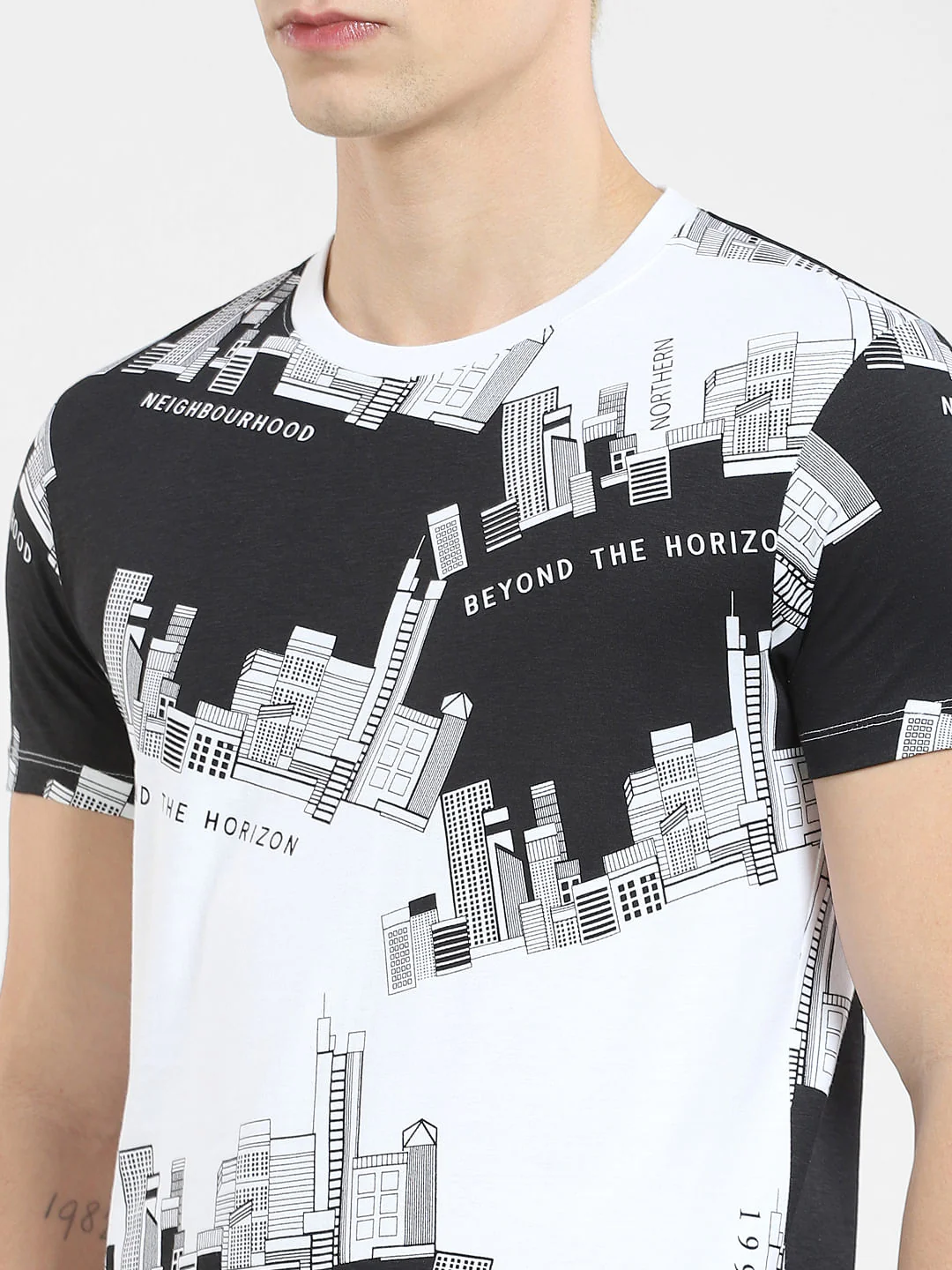 White Printed Crew Neck T-shirt - Image 5