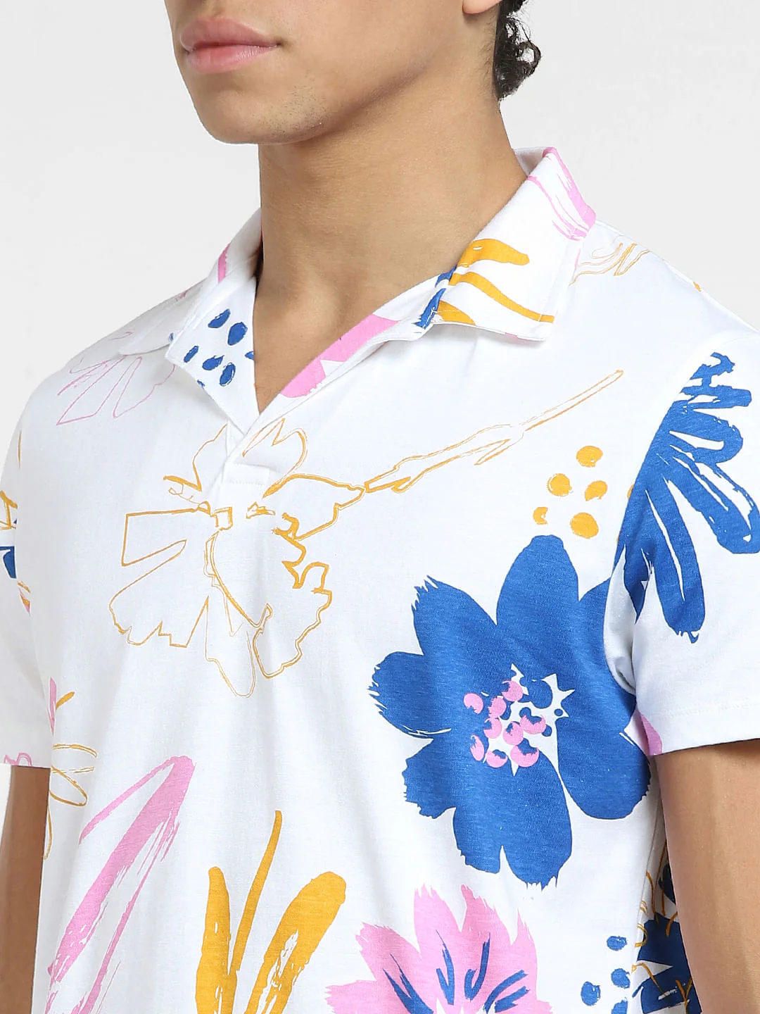White Floral Print Short Sleeves Shirt - Image 5