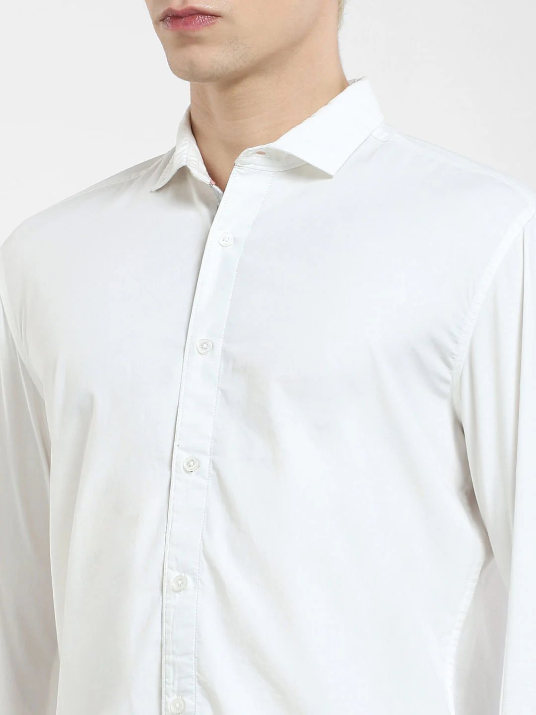 White Full Sleeves Shirt - Image 5