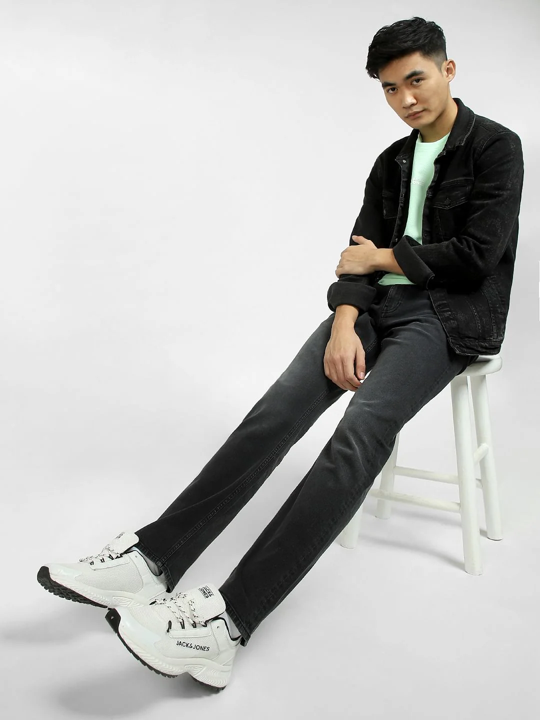 Dark Grey Mid Rise Clark Regular Fit Jeans