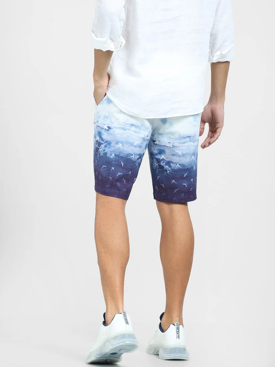 White Low Rise Printed Chino Shorts - Image 4