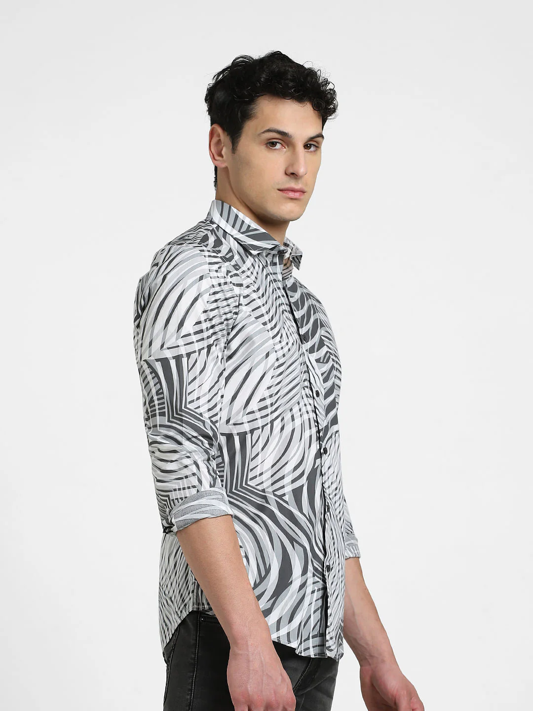 White Abstract Print Full Sleeves Shirt - Image 3