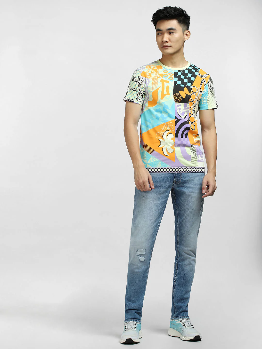 METAVERSE Green Printed Crew Neck T-shirt - Image 6