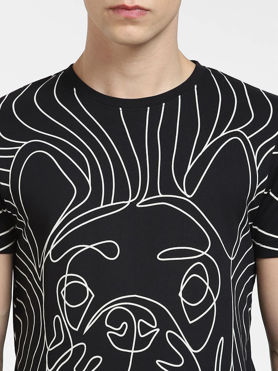 Black Logo Print Crew Neck T-shirt - Image 5