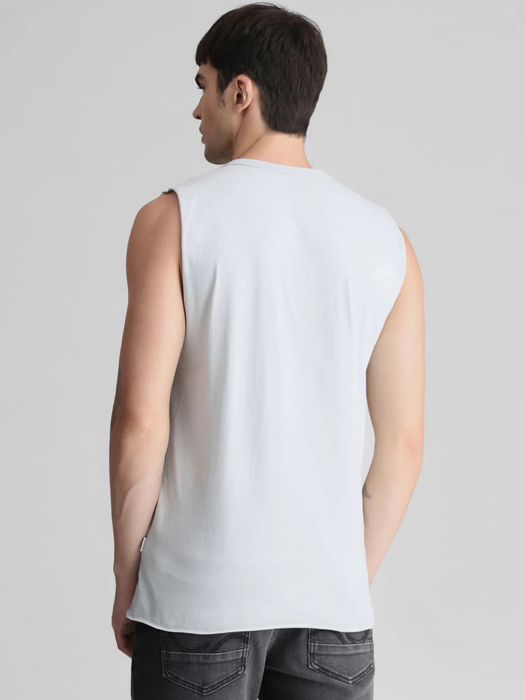 Light Blue Graphic Print Crew Neck Vest - Image 4