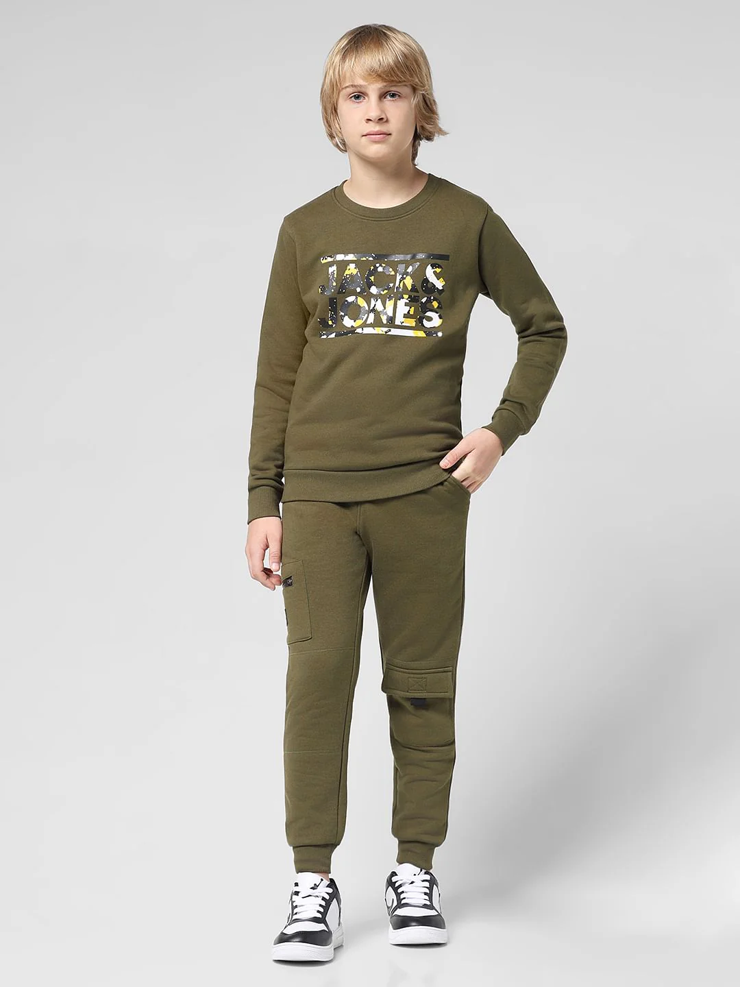 JUNIOR BOYS Green Logo Print Co-ord Set Sweatshirt - Image 5