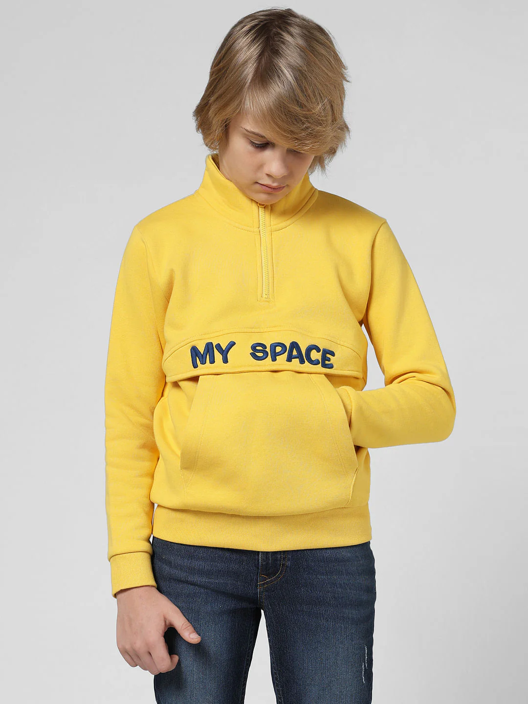 JUNIOR BOYS Yellow High-Neck Sweatshirt - Image 2