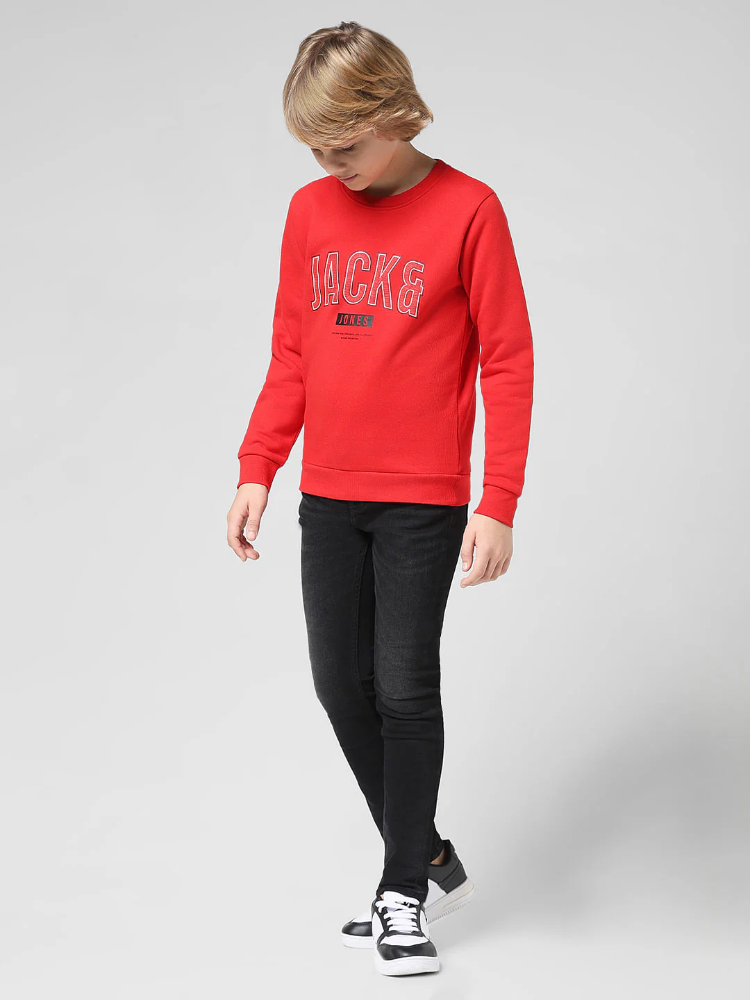 JUNIOR BOYS Red Logo Print Sweatshirt - Image 5