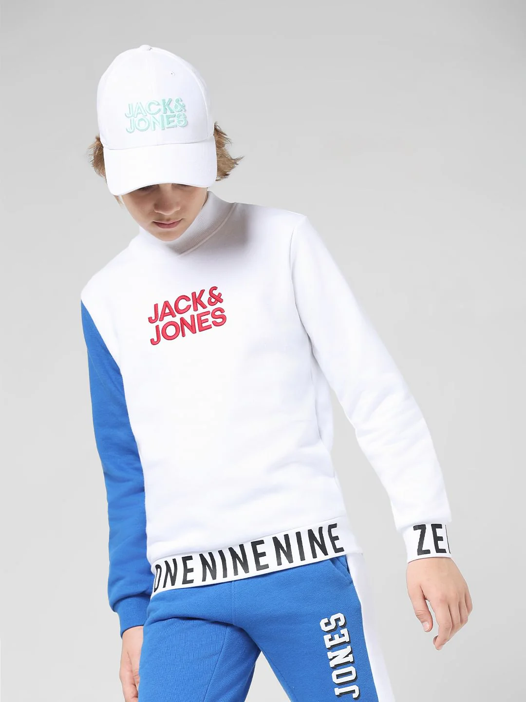 JUNIOR BOYS White Colourblocked Sweatshirt