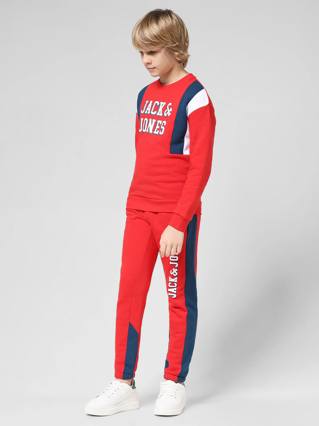 JUNIOR BOYS Red Typographic Print Co-ord Sweatshirt - Image 5