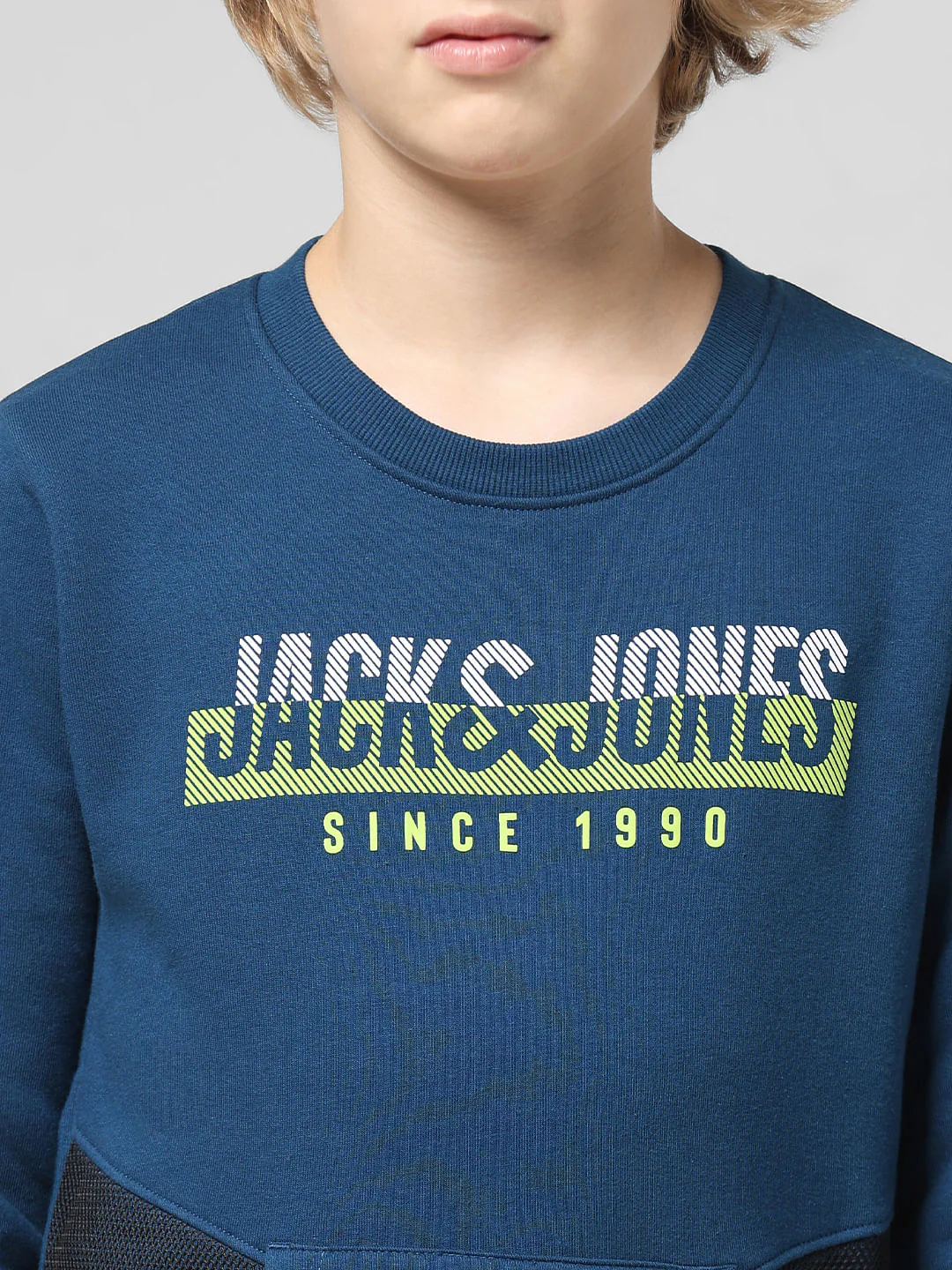 JUNIOR BOYS Dark Blue Colourblocked Sweatshirt - Image 4