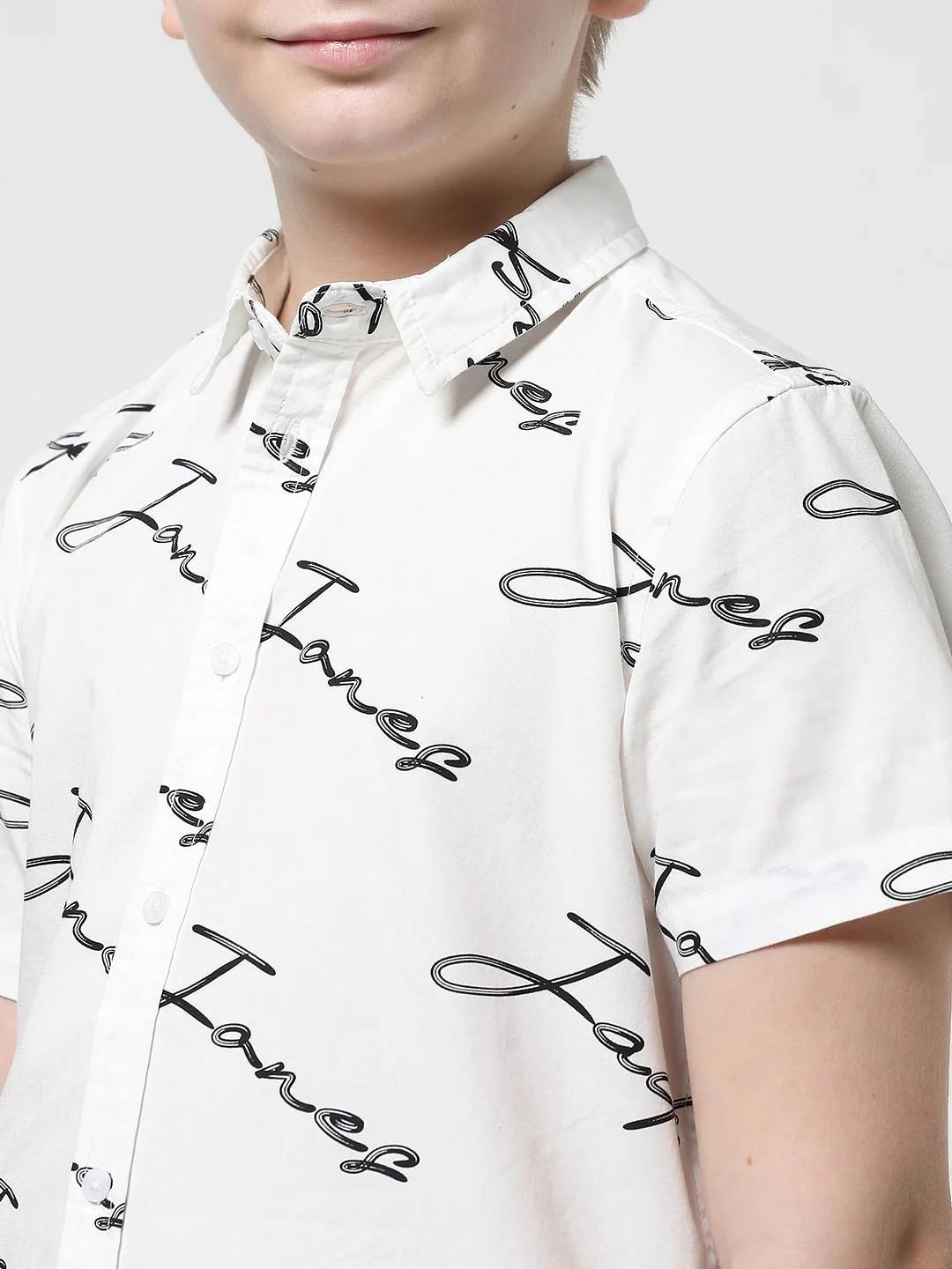 Boys White Logo Print Short Sleeves Shirt - Image 5