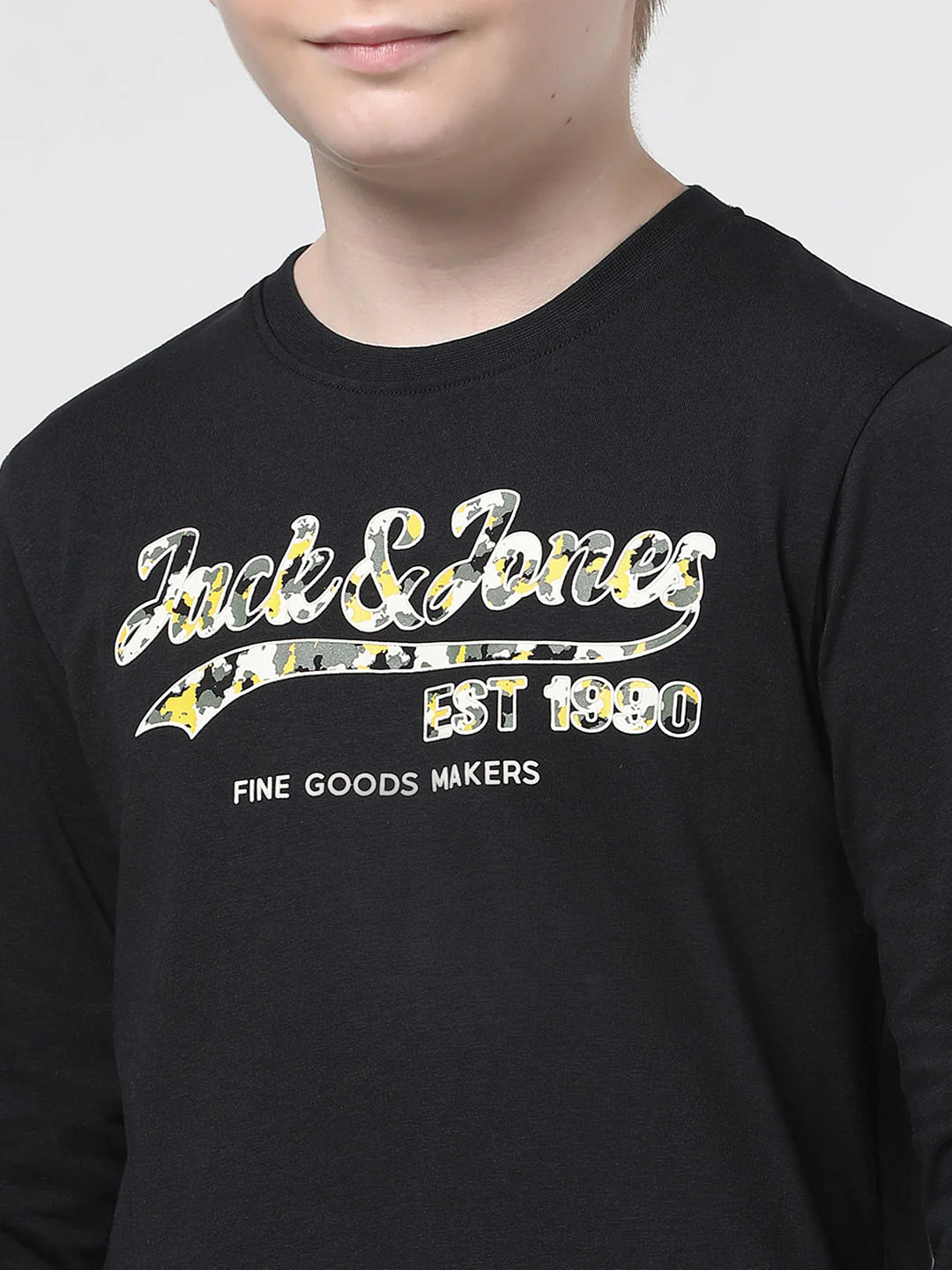 Boys Black Chest Branding Full Sleeves T-shirt - Image 4