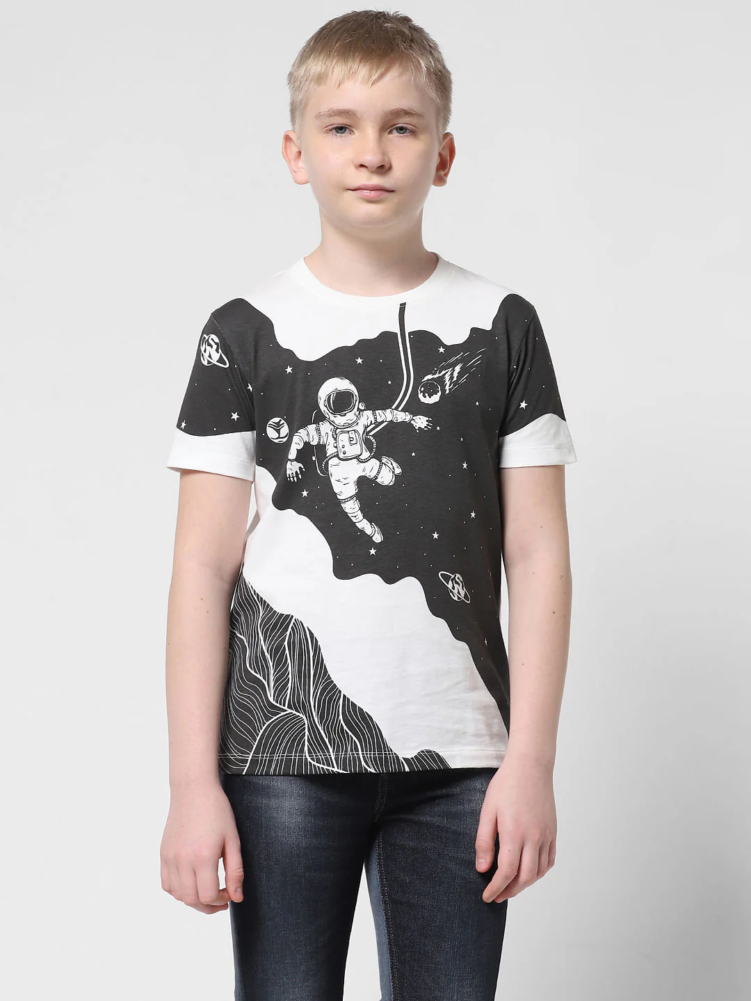 White Astronaut Space Print T-shirt - Image 2