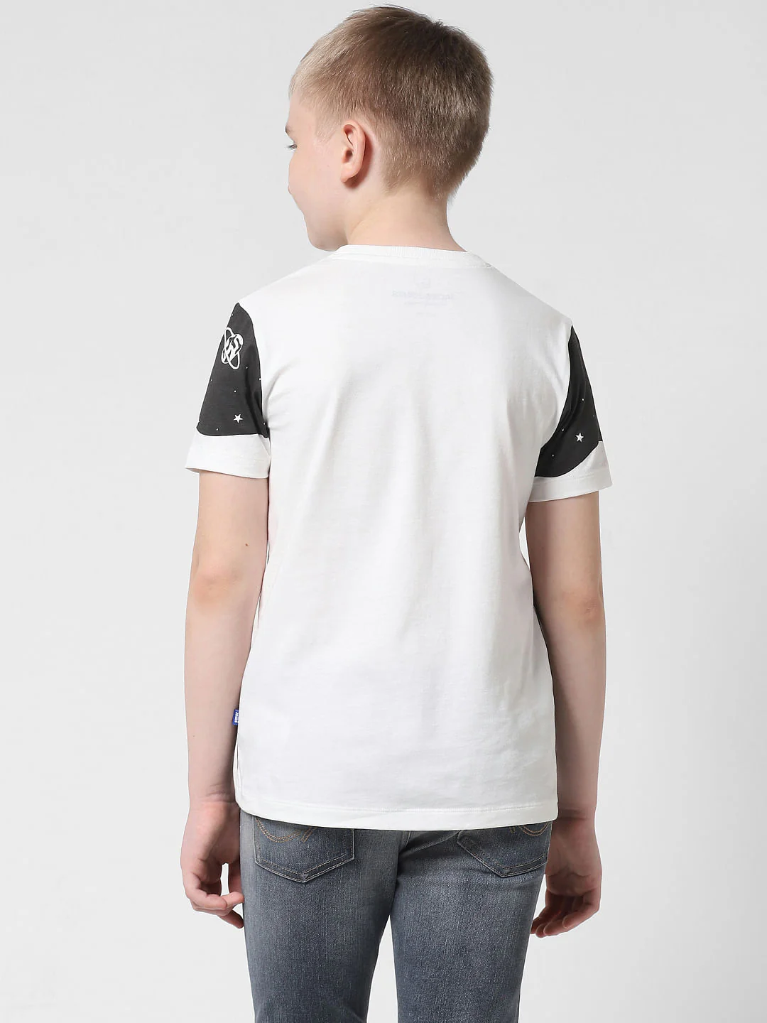White Astronaut Space Print T-shirt - Image 3