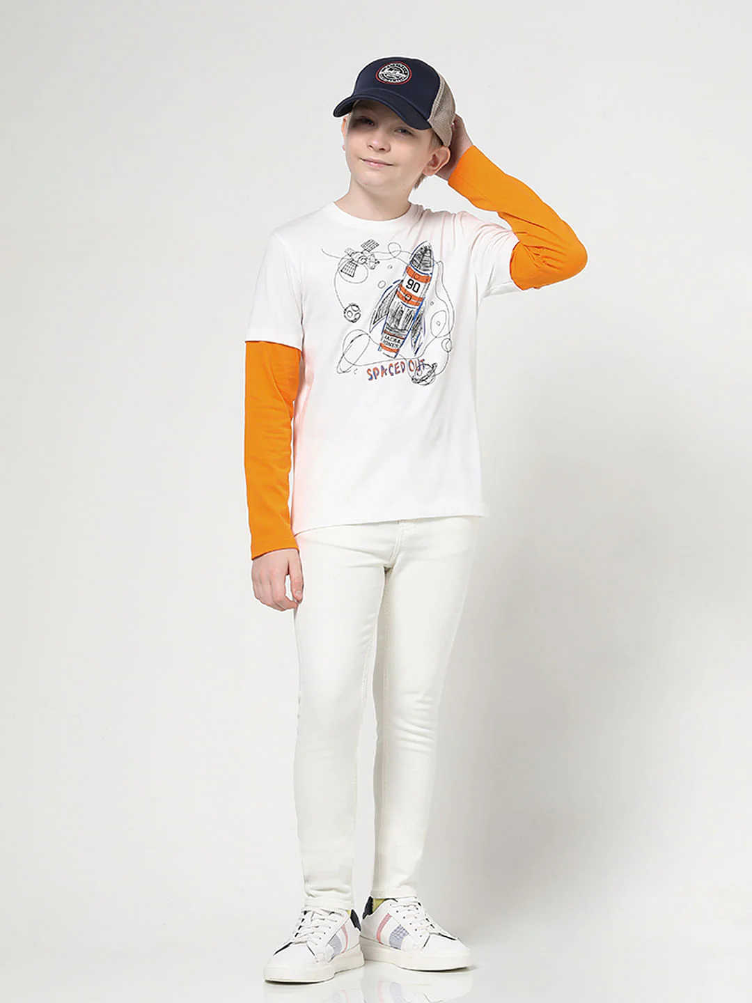 Boys White Spaced-Out Crew Neck T-shirt