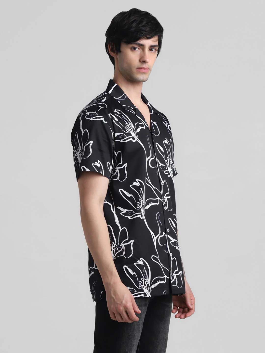 Black Floral Printed Shirt - Image 3