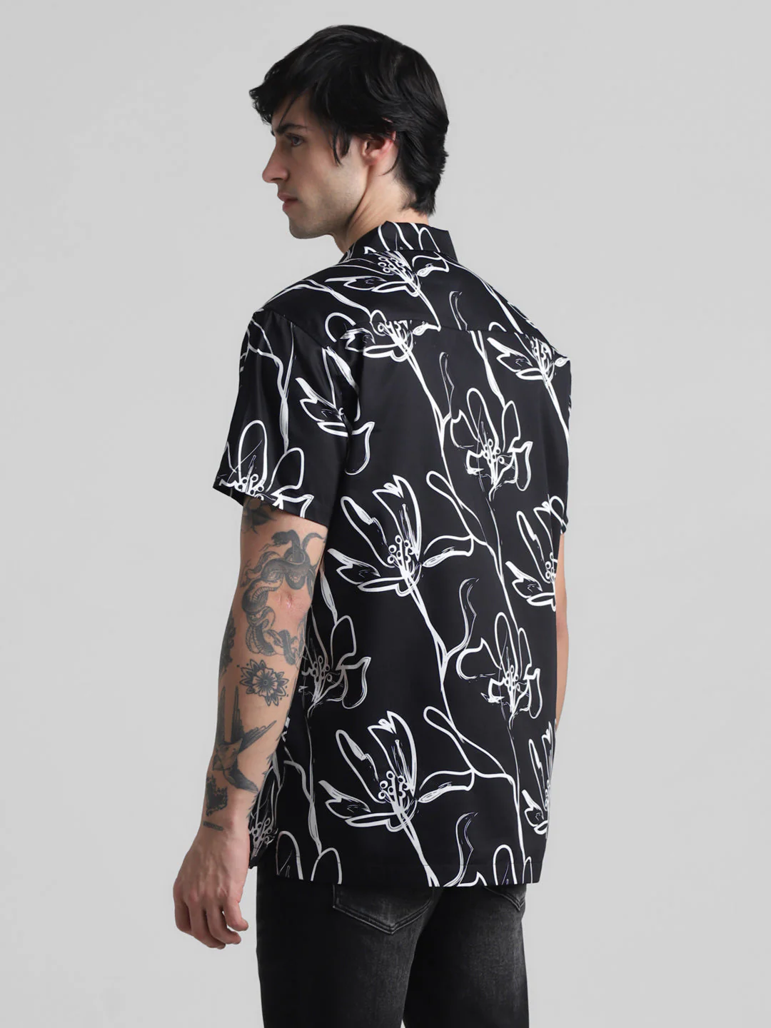 Black Floral Printed Shirt - Image 4