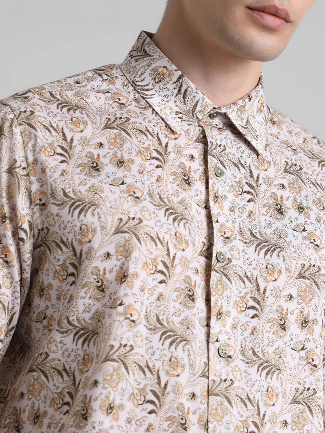 Beige Paisley Print Shirt - Image 5