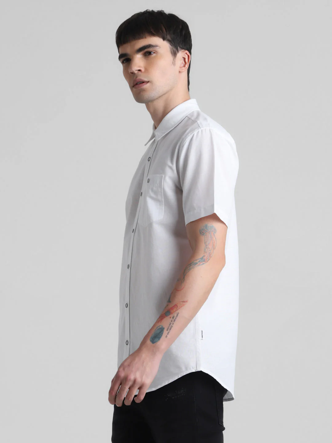 White Short Sleeve Shirt - Image 3