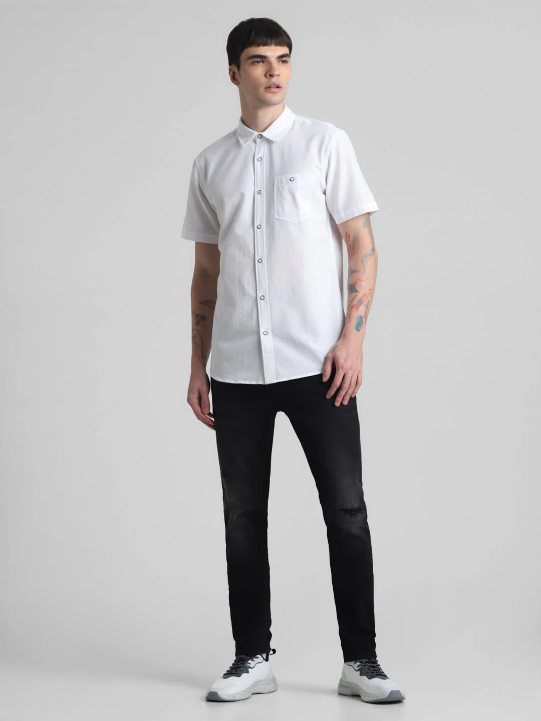 White Short Sleeve Shirt - Image 6