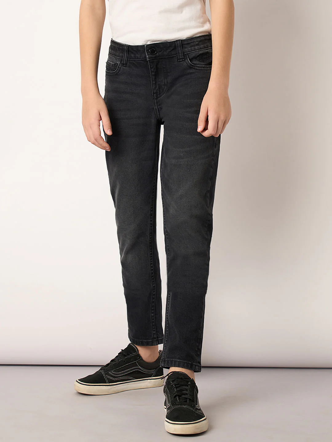 Boys Dark Grey Mid Rise Slim Fit Jeans - Image 3