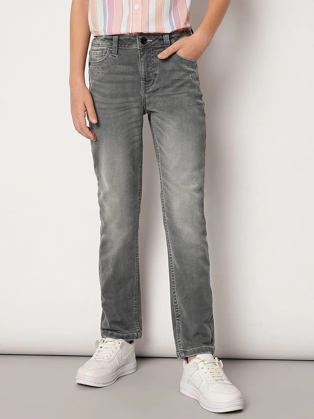 Boys Grey Mid Rise Regular Fit Jeans - Image 2